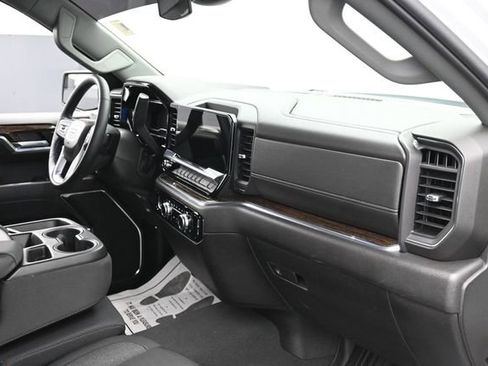 Used 2024 GMC Sierra 1500 Elevation AWD/4WD image 27