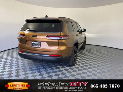 New 2026 Jeep Grand Cherokee L Limited AWD/4WD image 7