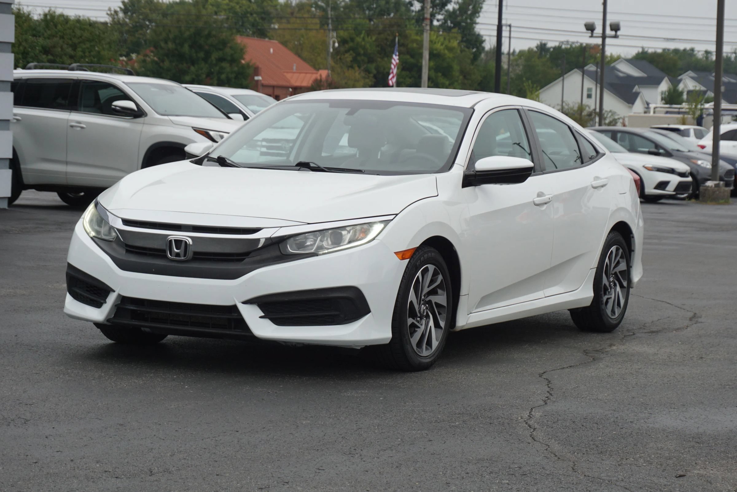 Used 2017 Honda Civic EX image 1