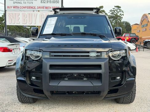 Used 2023 Land Rover Defender 130 X-Dynamic SE AWD/4WD image 4