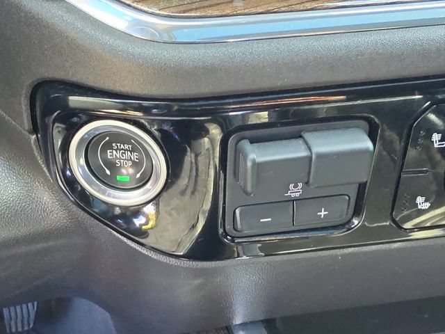 Certified 2024 Chevrolet Silverado 1500 LT Trail Boss w/ Convenience Package II AWD/4WD image 30
