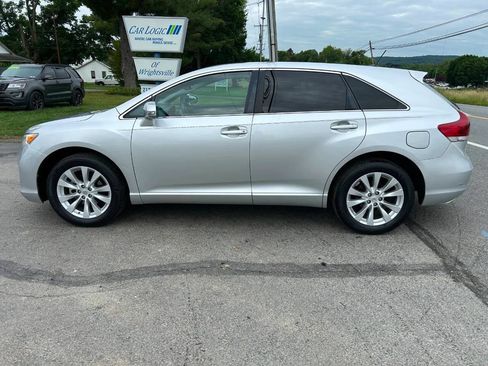 Used 2014 Toyota Venza LE AWD/4WD image 6