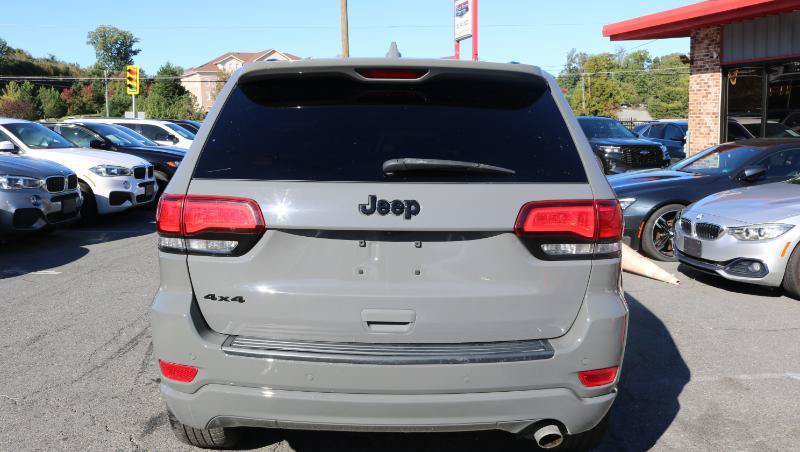 Used 2019 Jeep Grand Cherokee Altitude AWD/4WD image 6