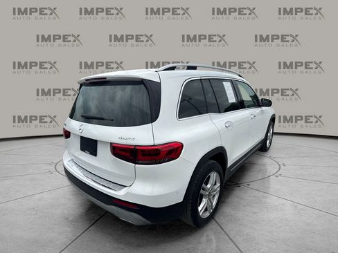 Used 2022 Mercedes-Benz GLB 250 4MATIC w/ Premium Package Lite image 5