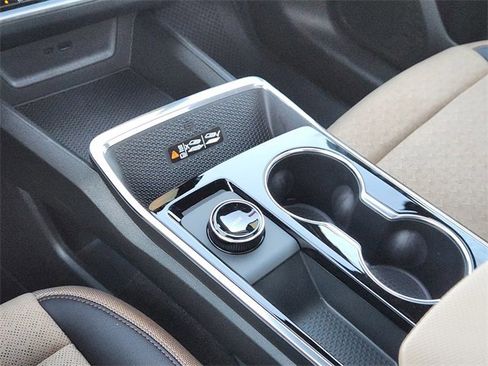 New 2026 Chevrolet Equinox ACTIV w/ Convenience Package III image 17