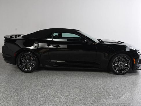 Used 2023 Chevrolet Camaro ZL1 RWD image 10