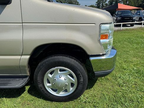 Used 2012 Ford E-350 and Econoline 350 XLT RWD image 7