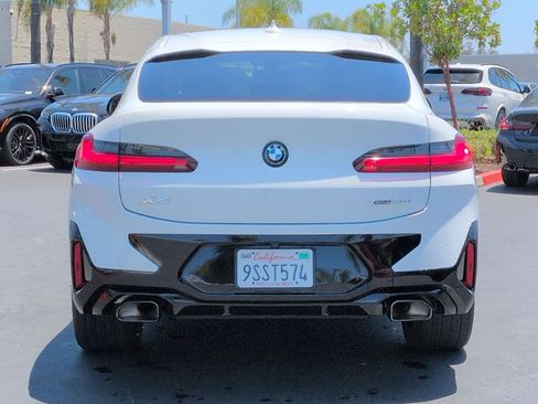 Used 2025 BMW X4 xDrive30i w/ Premium Package AWD/4WD image 9