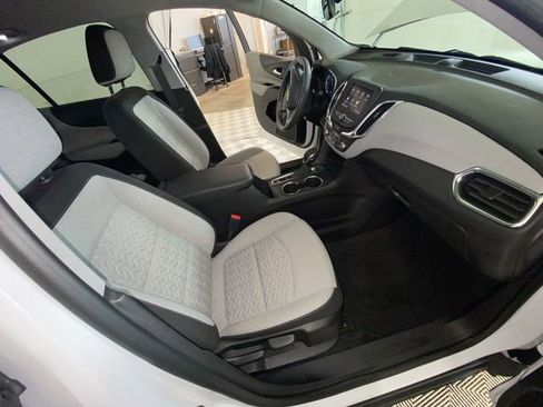 Used 2023 Chevrolet Equinox LS w/ LS Convenience Package FWD image 38