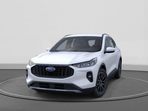 New 2025 Ford Escape SE FWD image 2
