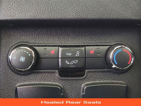 Used 2018 Ford Explorer Sport image 32