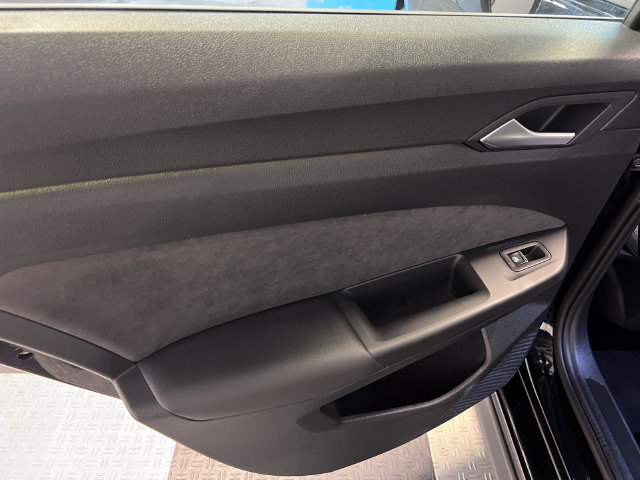 Certified 2024 Volkswagen GTI S FWD image 17