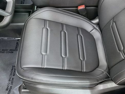Used 2027 Rivian R2 Performance Dual AWD/4WD image 19