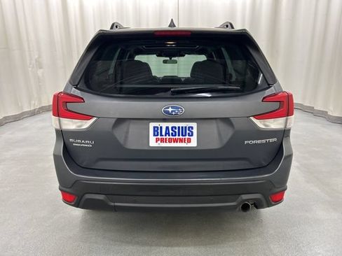 Used 2023 Subaru Forester Limited AWD/4WD image 31
