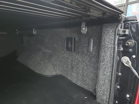 Used 2020 Ford F150 Platinum w/ Equipment Group 701A Luxury AWD/4WD image 30