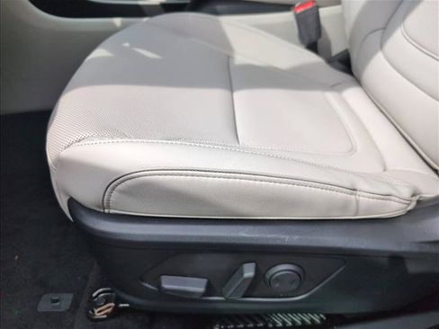 New 2026 Hyundai Tucson Limited FWD image 4