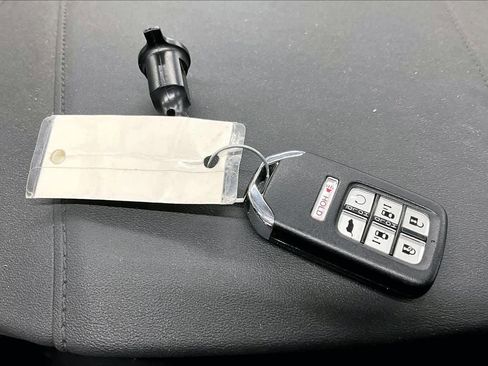 Used 2024 Honda Odyssey EX-L image 14