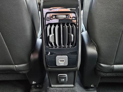 New 2026 Jeep Compass Limited image 24