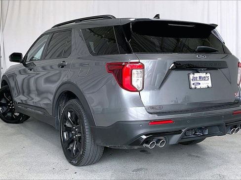Used 2023 Ford Explorer ST w/ Equipment Group 401A AWD/4WD image 5