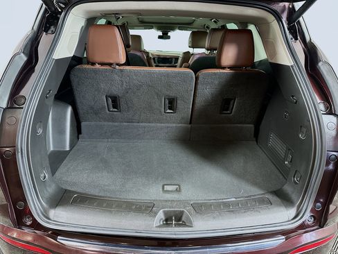 Used 2020 Buick Enclave Avenir w/ Avenir Technology Package image 27