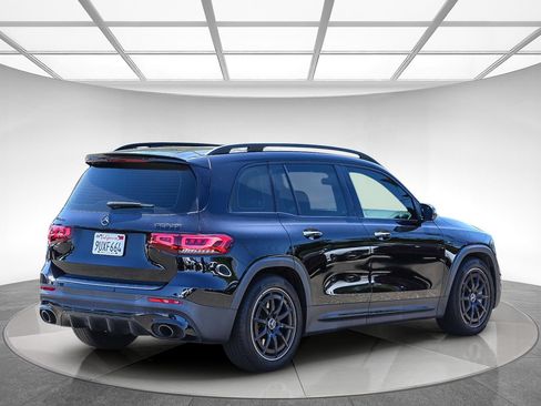 Certified 2022 Mercedes-Benz GLB 35 AMG 4MATIC image 3