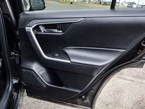 Used 2024 Toyota RAV4 XLE image 37