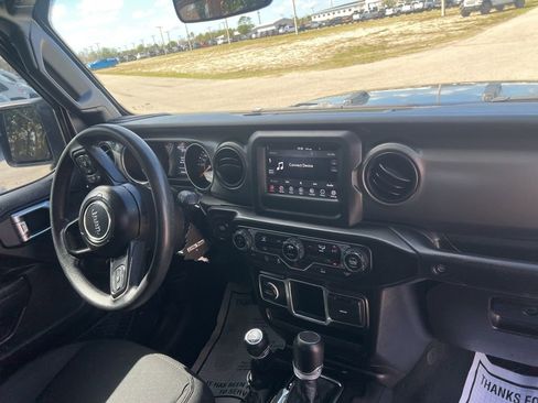 Certified 2023 Jeep Gladiator Sport w/ Trailer Tow Package image 42