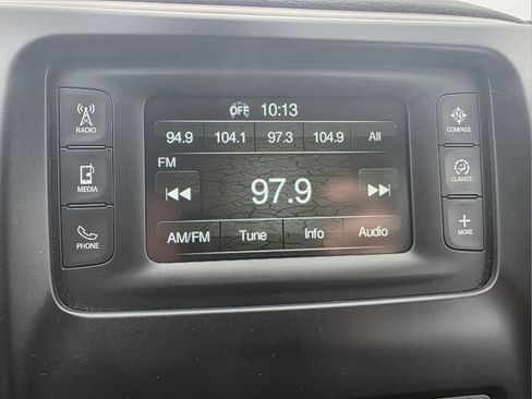 Used 2016 Jeep Cherokee Latitude w/ Safety/Convenience Group image 17