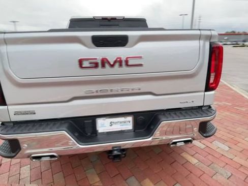 Used 2020 GMC Sierra 1500 SLT w/ SLT Premium Plus Package AWD/4WD image 8
