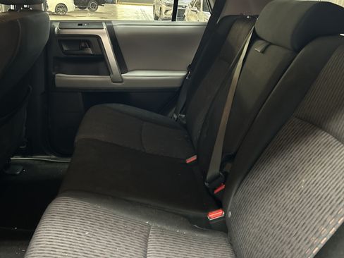 Used 2013 Toyota 4Runner SR5 w/ Convenience Pkg RWD image 7