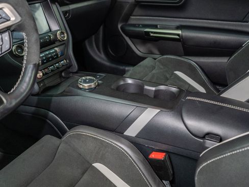 Used 2022 Ford Mustang Shelby GT500 w/ Carbon Fiber Track Pack image 77