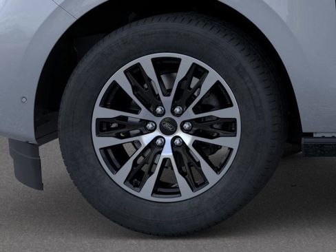 New 2025 Ford Expedition Max Platinum image 21