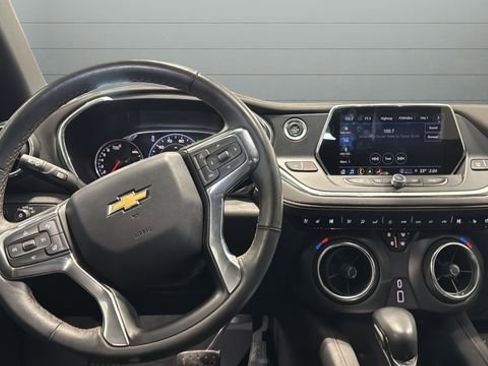 Used 2022 Chevrolet Blazer Premier w/ Enhanced Convenience Package image 5