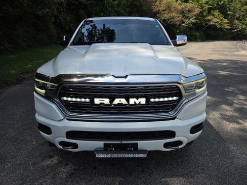 Used 2021 RAM 1500 Limited AWD/4WD image 2