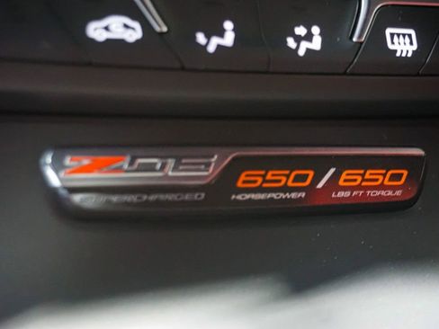Used 2015 Chevrolet Corvette Z06 w/ Z07 Performance Package RWD image 55
