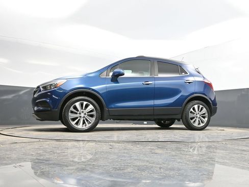 Used 2020 Buick Encore Preferred image 34