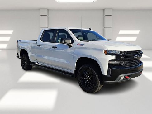 Used 2021 Chevrolet Silverado 1500 LT Trail Boss image 7