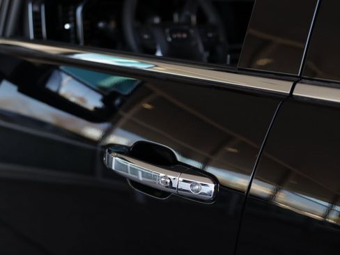 New 2026 GMC Sierra 2500 SLT w/ SLT Premium Package image 40