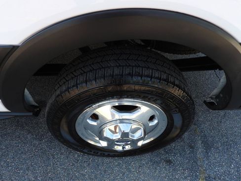 Used 2021 Ford Transit 250 Low Roof AWD image 15