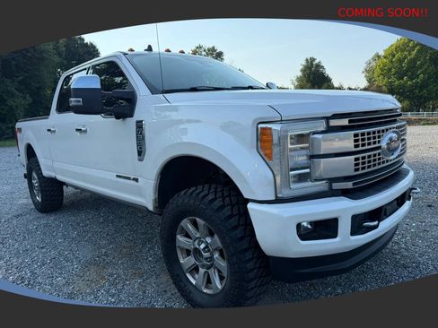Used 2019 Ford F350 Platinum w/ Platinum Ultimate Package AWD/4WD image 1