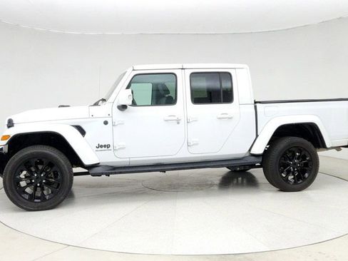 Used 2022 Jeep Gladiator Overland image 8