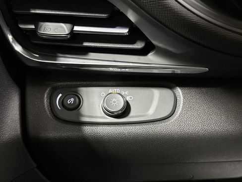 New 2026 Buick Envista Sport Touring w/ Convenience I Package FWD image 18