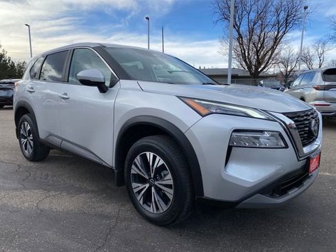 Certified 2023 Nissan Rogue SV image 7