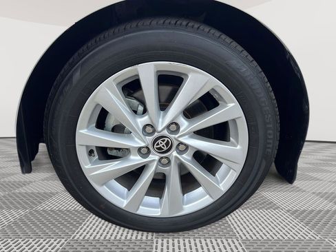 Used 2024 Toyota Camry LE image 25