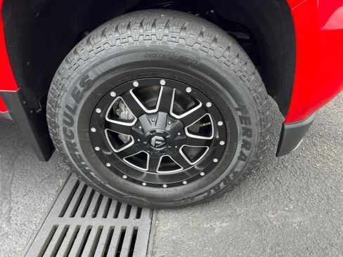 Used 2016 GMC Canyon W/T RWD image 5