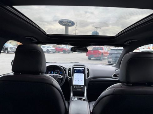 Used 2024 Ford Edge ST-Line image 13