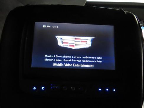 Used 2018 Cadillac Escalade ESV Platinum AWD/4WD image 40