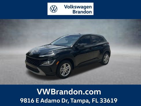 Used 2023 Hyundai Kona SE w/ Cargo Package FWD image 1