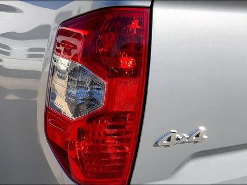Used 2014 Toyota Tundra 1794 Edition image 27