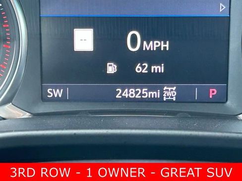 Used 2023 GMC Acadia SLE w/ Driver Convenience Package image 20